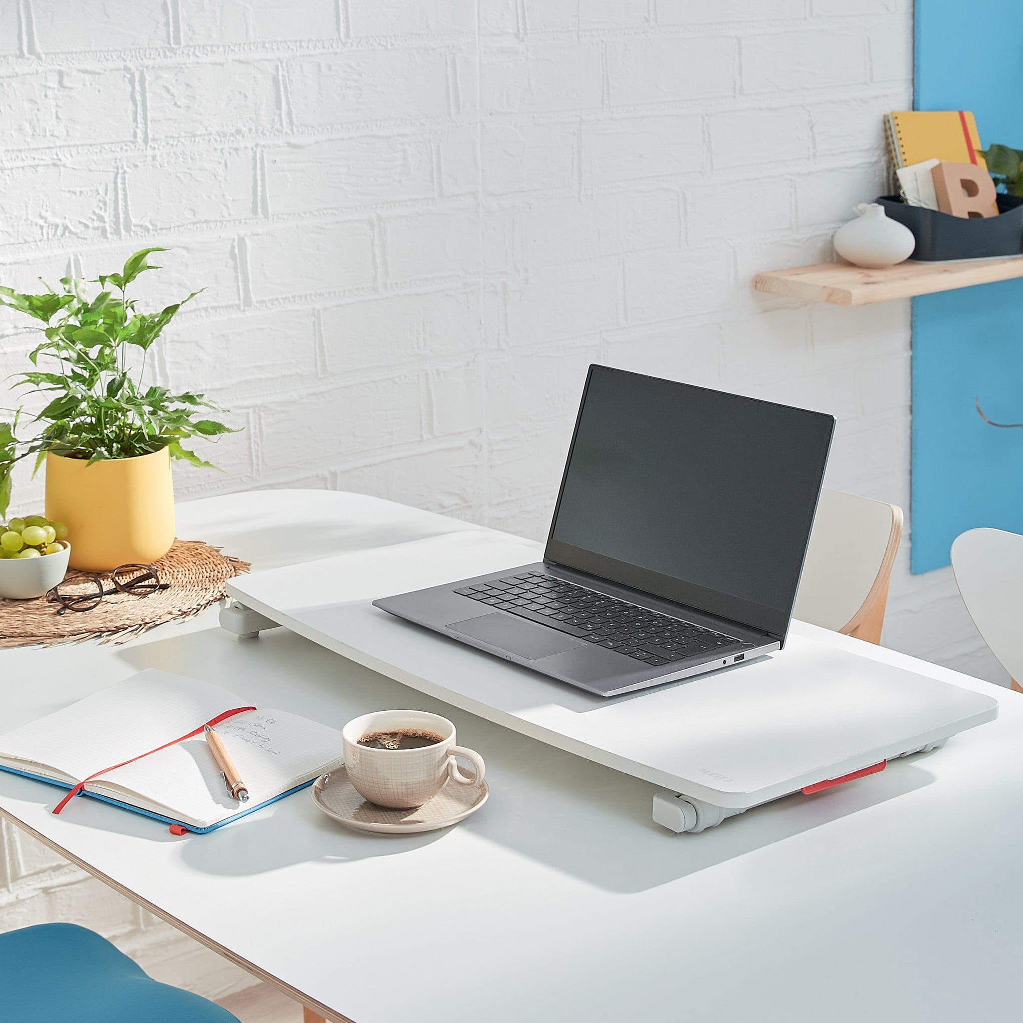 Justerbart PC bord Leitz Cosy Hvit