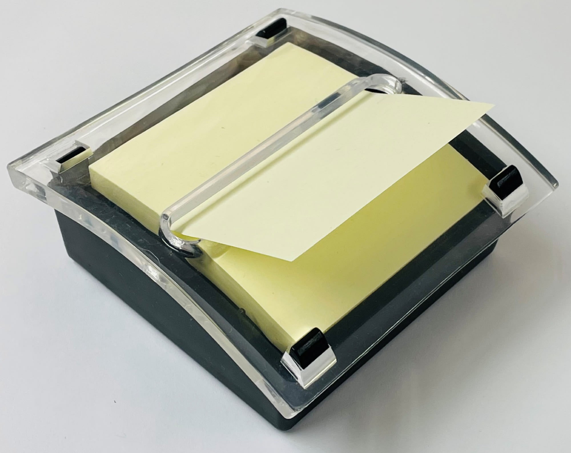 Dispenser med Stick'n Z-N 76x76 past gul